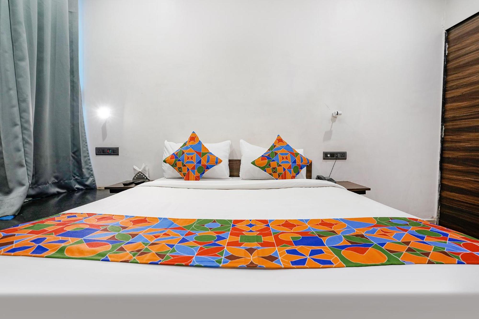 סוראט Fabhotel Lotus I מראה חיצוני תמונה