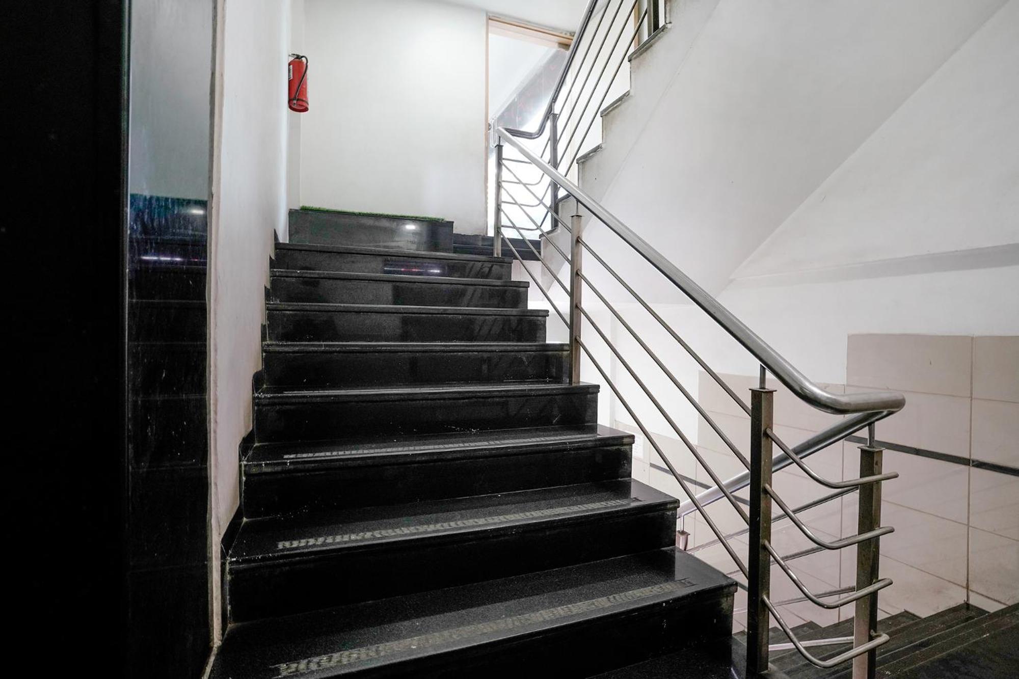 סוראט Fabhotel Lotus I מראה חיצוני תמונה