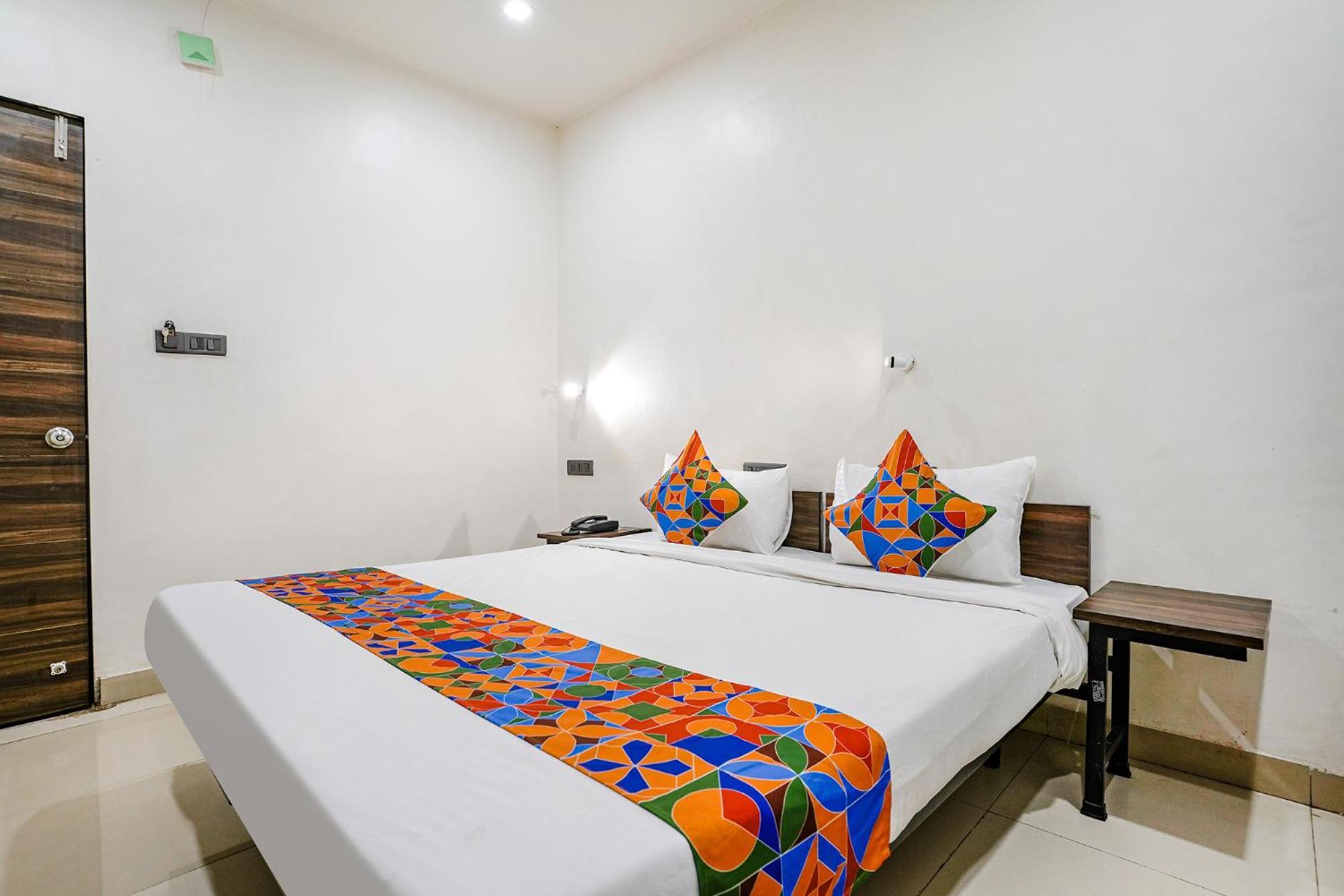 סוראט Fabhotel Lotus I מראה חיצוני תמונה